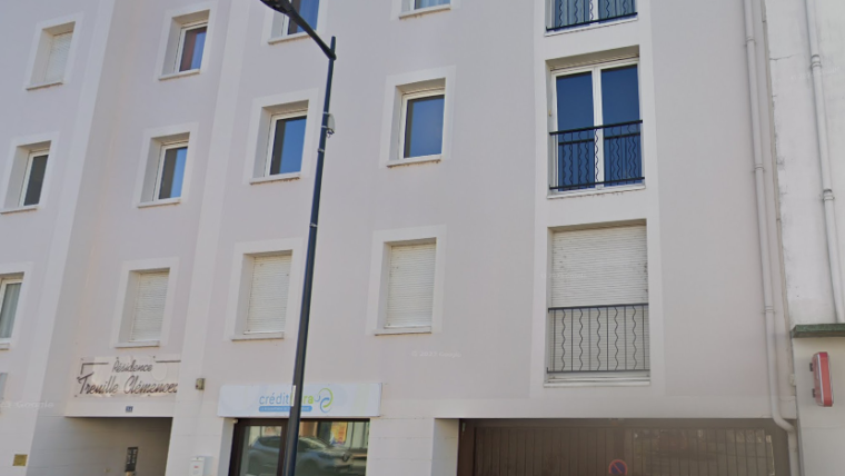 Place de parking sécurisée en sous-sol Réf P.2