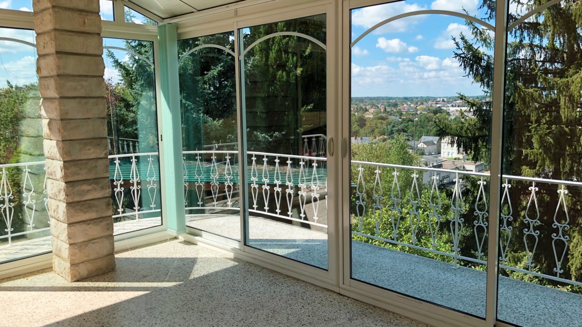 MAISON F5 DE 157 M² CHÂTELLERAULT Réf M.10