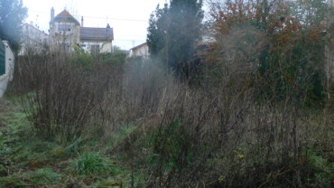 TERRAIN 383 M² CLOS CHATELLERAULT Réf 2193