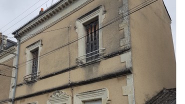 MAISON F4 DE 72 M² CENTRE VILLE DE CHATELLERAULT avec jardin Réf 2208