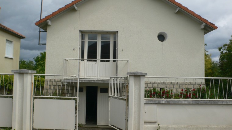 MAISON DE TYPE F5 DE 80 M² CHATELLERAULT Réf 2229
