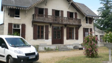 MAISON F6 CHATELLERAULT 130 M² Réf 2246
