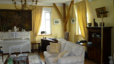 MAGNIFIQUE APPARTEMENT F4 112 M² RÉSIDENCE « GRAND HOTEL MODERNE » CHATELLERAULT Réf 2251