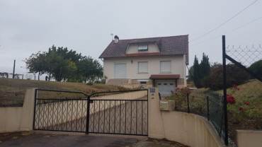 MAISON F5 DE 85 M² CHATELLERAULT Réf 2257