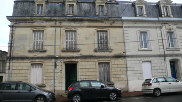 IMMEUBLE DE 1890 A CHÂTELLERAULT Réf 2263