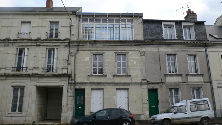 IMMEUBLE LOCATIF CENTRE VILLE DE CHÂTELLERAULT Réf 2290
