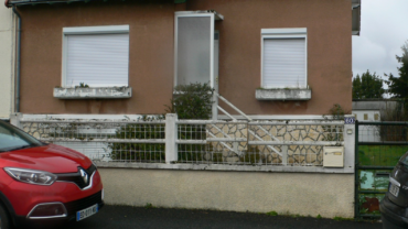MAISON F5 DE 101 M² JUMELÉE SUR CHÂTELLERAULT Réf 2308