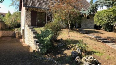 MAISON 120 M² SUR 1000 M² DE TERRAIN CHÂTELLERAULT Réf 2337