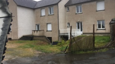 SPECIAL INVESTISSEUR IMMEUBLE LOCATIF + TERRAIN A CONSTRUIRE CHÂTELLERAULT Réf 2371