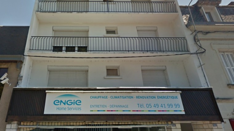 IMMEUBLE QUARTIER DES TROIS PIGEONS A CHÂTELLERAULT Réf 2382