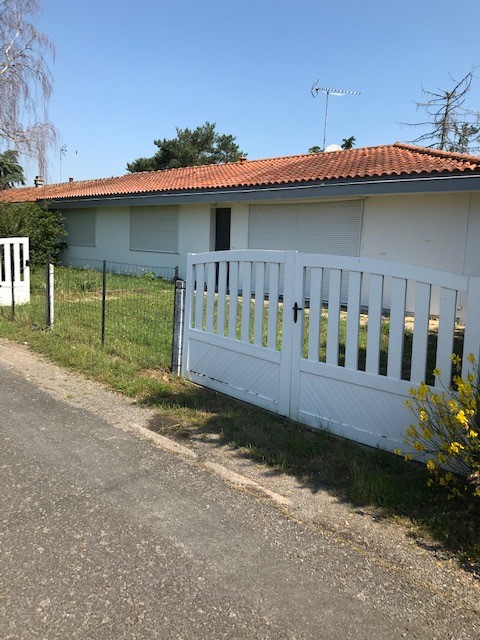 MAISON DE PLAIN PIED 117 M² DANS LA RESIDENCE LAFAYETTE A DANGE SAINT ROMAIN Réf M.8