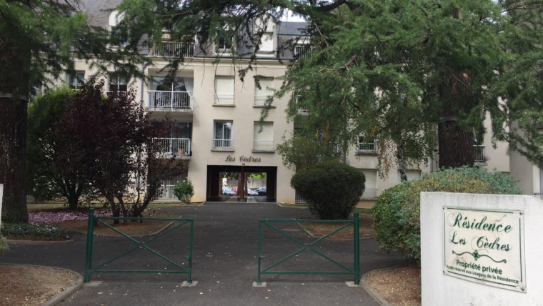 APPARTEMENT F3 RESIDENCE « LES CEDRES » CHÂTELLERAULT Réf 2466