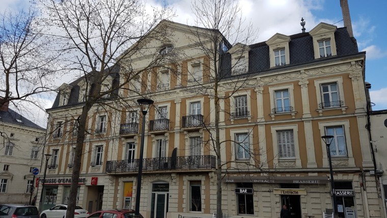 EXCEPTIONNEL : RÉSIDENCE GRAND HÔTEL MODERNE APPARTEMENT GRAND STANDING F4 TRÈS BELLES PRESTATIONS CHÂTELLERAULT Réf 2653