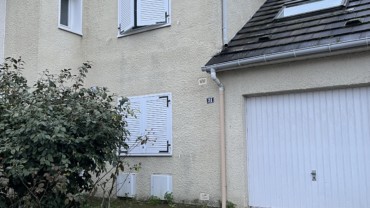 MAISON F5 AVEC JARDIN DANS RÉSIDENCE CALME PROCHE COMMERCES ET ÉCOLES CHÂTELLERAULT Réf M.43