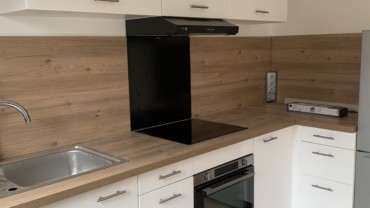 APPARTEMENT F3 REFAIT ENTIÈREMENT CHÂTELLERAULT Réf A.142