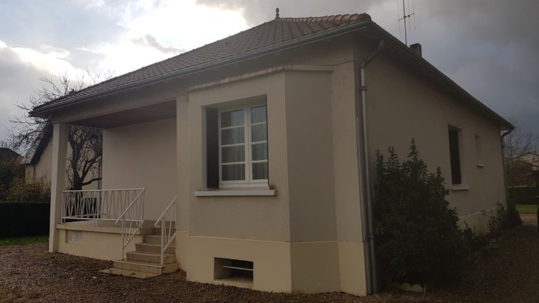 MAISON F4 SUR SOUS-SOL SEMI-ENTERRE CENON SUR VIENNE Réf M.47