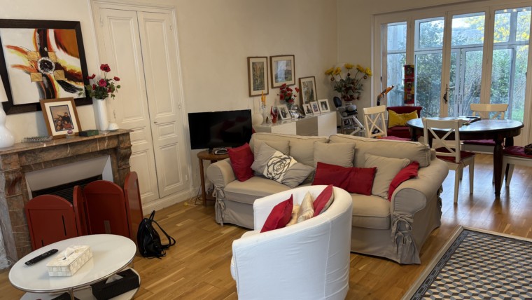 BELLE MAISON DE VILLE 96 M² JARDIN 3 CHAMBRES CHÂTELLERAULT Réf M.48